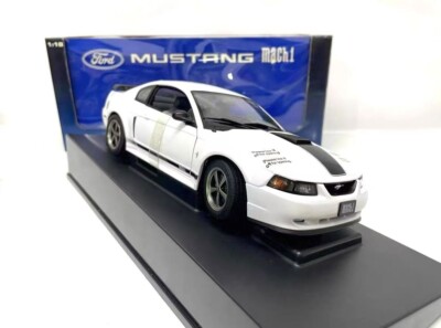 SUPER RARE* Autoart 1/18 2003 Ford Mustang Mach I (Oxford White