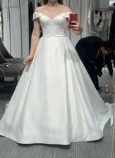 White Satin Off-Shoulder Princess Ball Gown Wedding Dress, Zipper Back