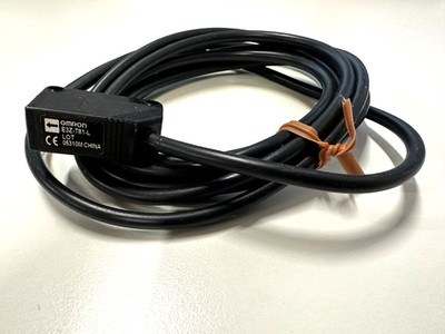 Omron E3Z-T81-L Photoelectric Sensor   New   EU VAT Registered Businesses Only