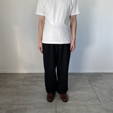 Used men's wide-leg three-pleat slacks size W32