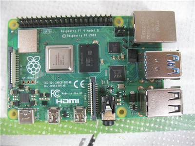 Raspberry Pi 4 Model B Quad Core 1.5GHz 2GB RAM 32GB SD Card ABS Okdo Case