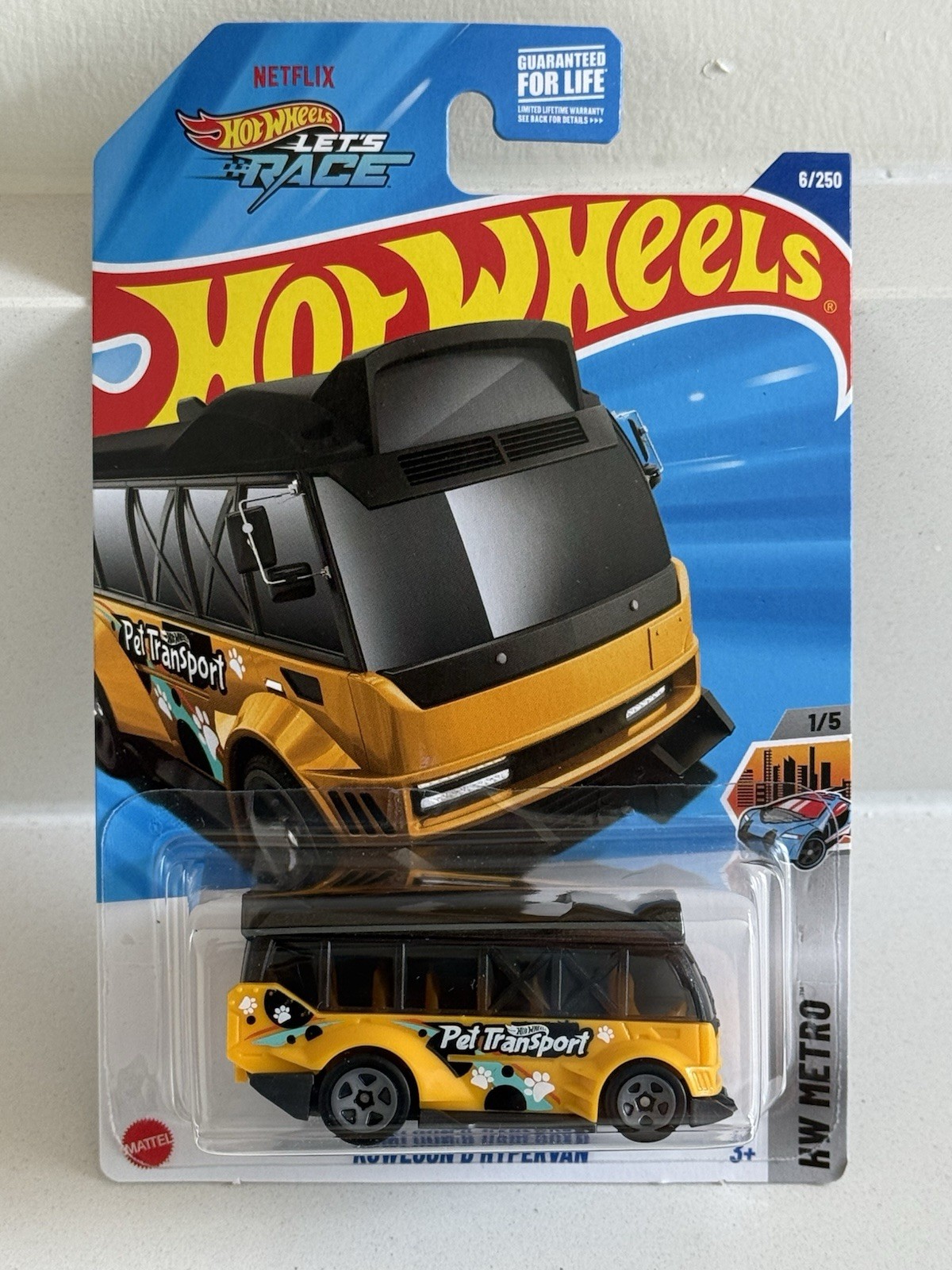 Hot Wheels 2025 Kowloon’d Hypervan Yellow #6/250 – HW Metro J Case Mainline