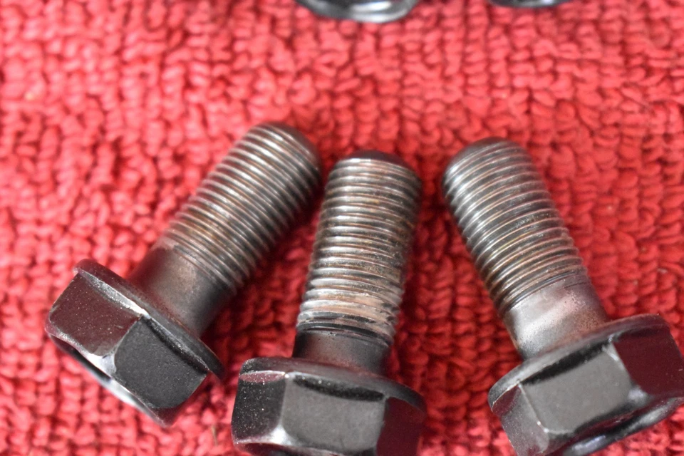 Juego de 6 pernos de volante Datsun 240Z 260Z 280Z OEM usados Foto 4 de 4