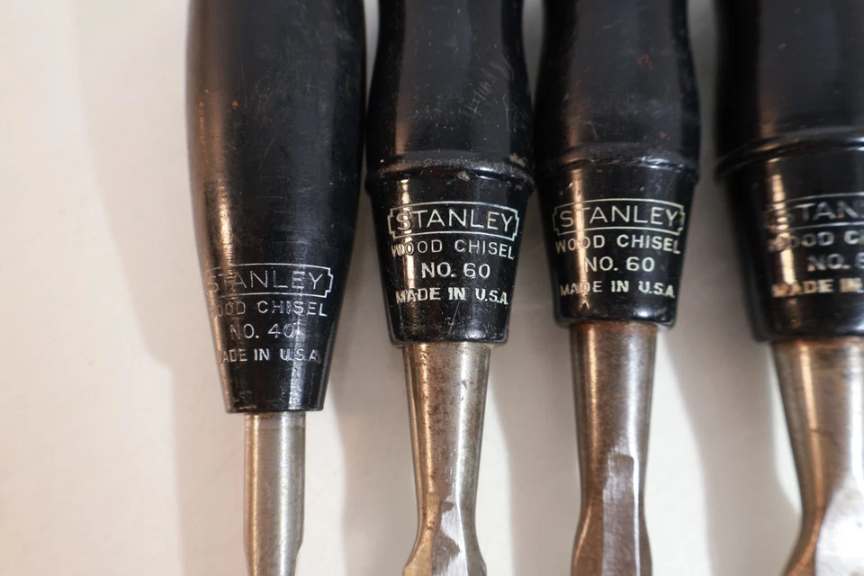 STANLEY # 40 & # 60 BLACK HANDLE CHISELS WITH PLASTIC CASE GOOD CONDITION - Image 3 of 4