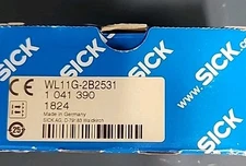 NEW SICK WL11G2B2531 WL11G-2B2531 1041390 Photoelectric Retro-reflective Sensor