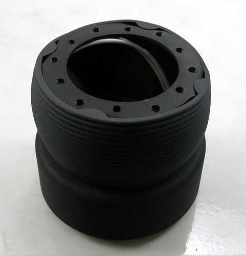 Nardi-Personal Hub Adapter Kit for Mercedes All Models with Nut fitment 9/76-79 - Picture 2 of 10