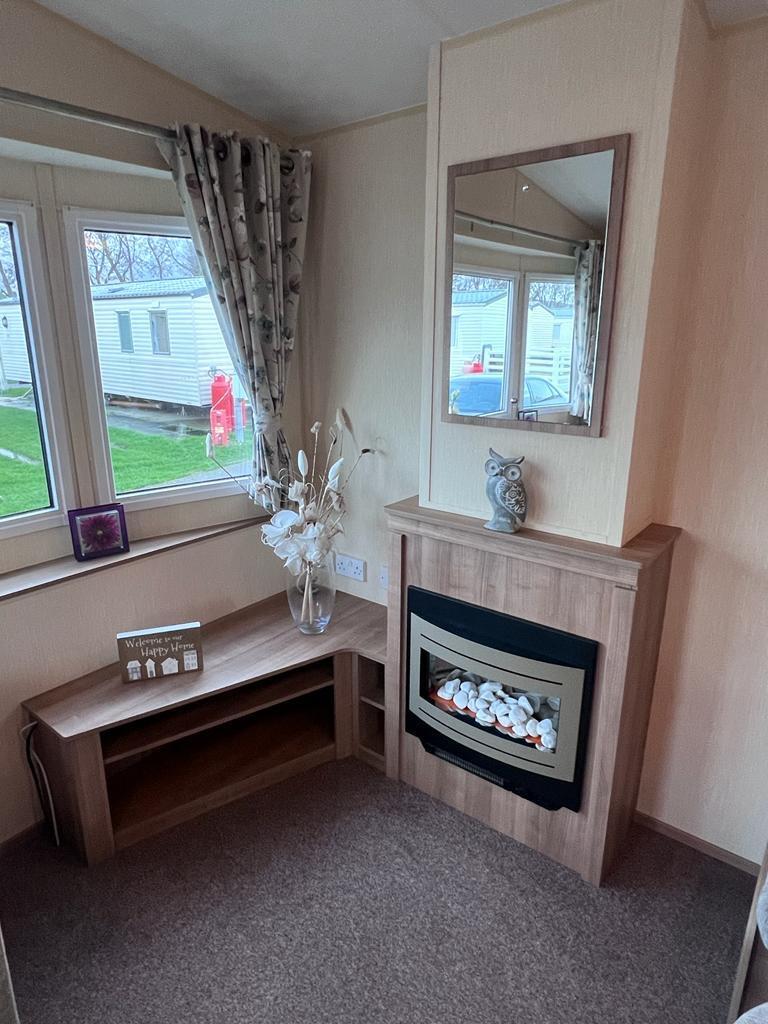 2014 STATIC CARAVAN ON RARE SOUTH FACING PLOT FOR SALE IN NORTH WALES