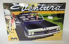 Moebius Models 1:25 1961 Pontiac Ventura #1211 NIB