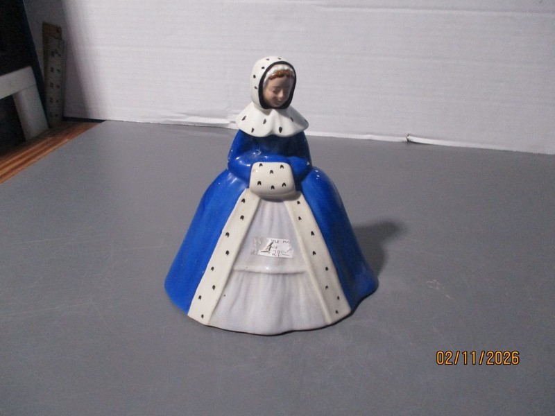 VINTAGE MARIE BRIZARD & ROGER PORCELAIN LADY SHERRY DECANTEUR - MADE IN FRANCE
