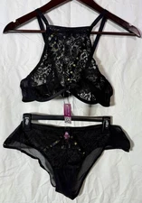 NWT Adore Me Bra/Panty Set 38C/XL Black
