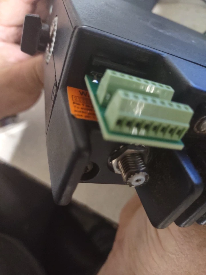 Motorola plug with 16 Pin Terminal Screw Break Out Board - Image 2 of 4