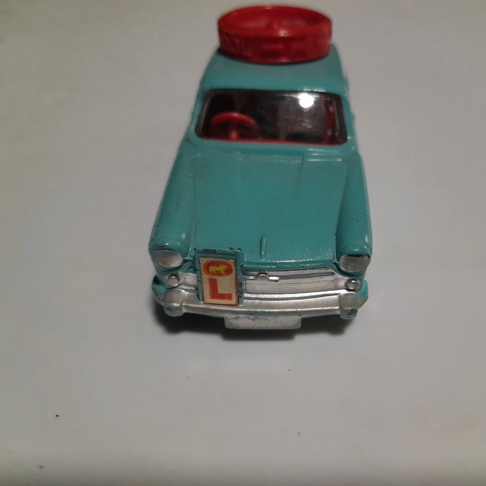 Vintage CORGI TOYS 236 Austin A60 Car - Corgi Motor School for Learners - Image 2 of 4