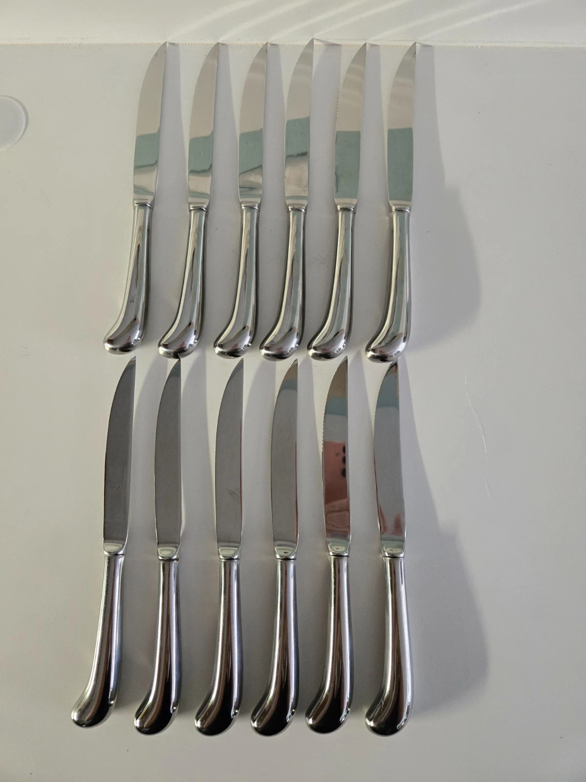 Lot of 12 Serrated Steak Knives Stainless 9"