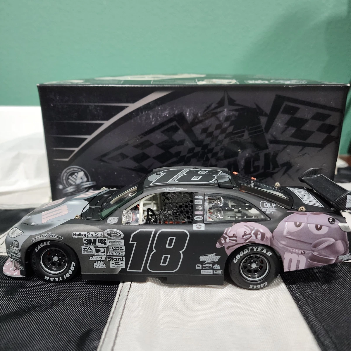 Kyle Busch Diecast Racing Cars 1:24 2008 Vehicle Year for sale | eBay