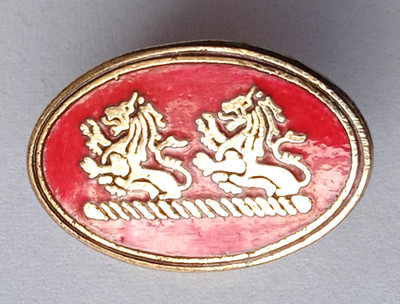 Whyte And Mackay Emblem Vintage Enamel Lapel Pin Badge.      PB8-1434