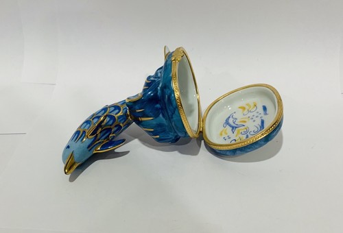 Stunning Dolphin ~ Limoges Trinket Box ~ Limoges France - Picture 5 of 9