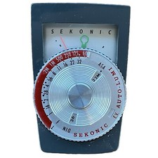 Sekonic Auto-Lumi Model L-86 Light Meter W/ Leather Case in Original Box TESTED