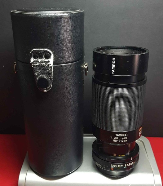 Objetivo zoom TAMRON 3.8-4/80-210 mm, con adaptador sirve para cualquier cámara
