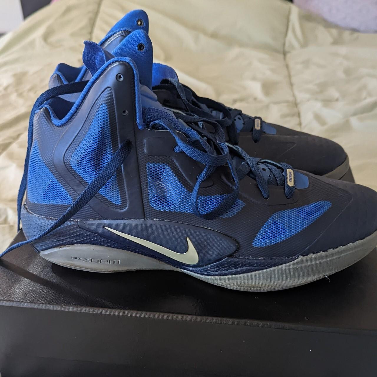 Nike Zoom Hyperfuse Basketball Mens Size Nice!!