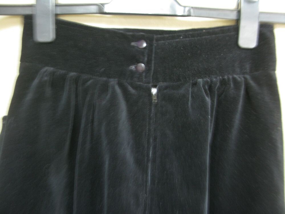 Picture 5 of 8