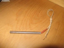 NEW WATLOW FIREROD 1421 G4P3-L12 240V 500W 3/8 X 4 7/8 LG P4747