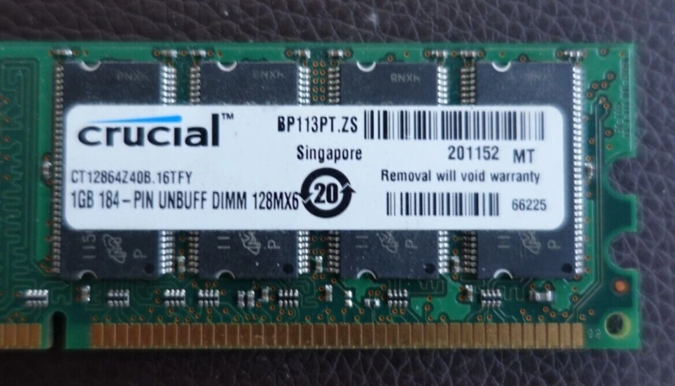 4GB (4 x 1 GB) Crucial PC-3200 (DDR-400) DIMM 400 MHz DDR SDRAM - Image 2 of 3
