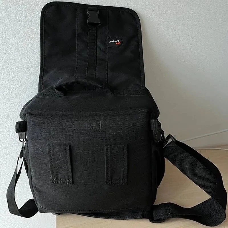 lowepro adventura 170 bag