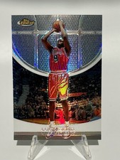 Luol Deng Joins David Bowie on UK Currency 10