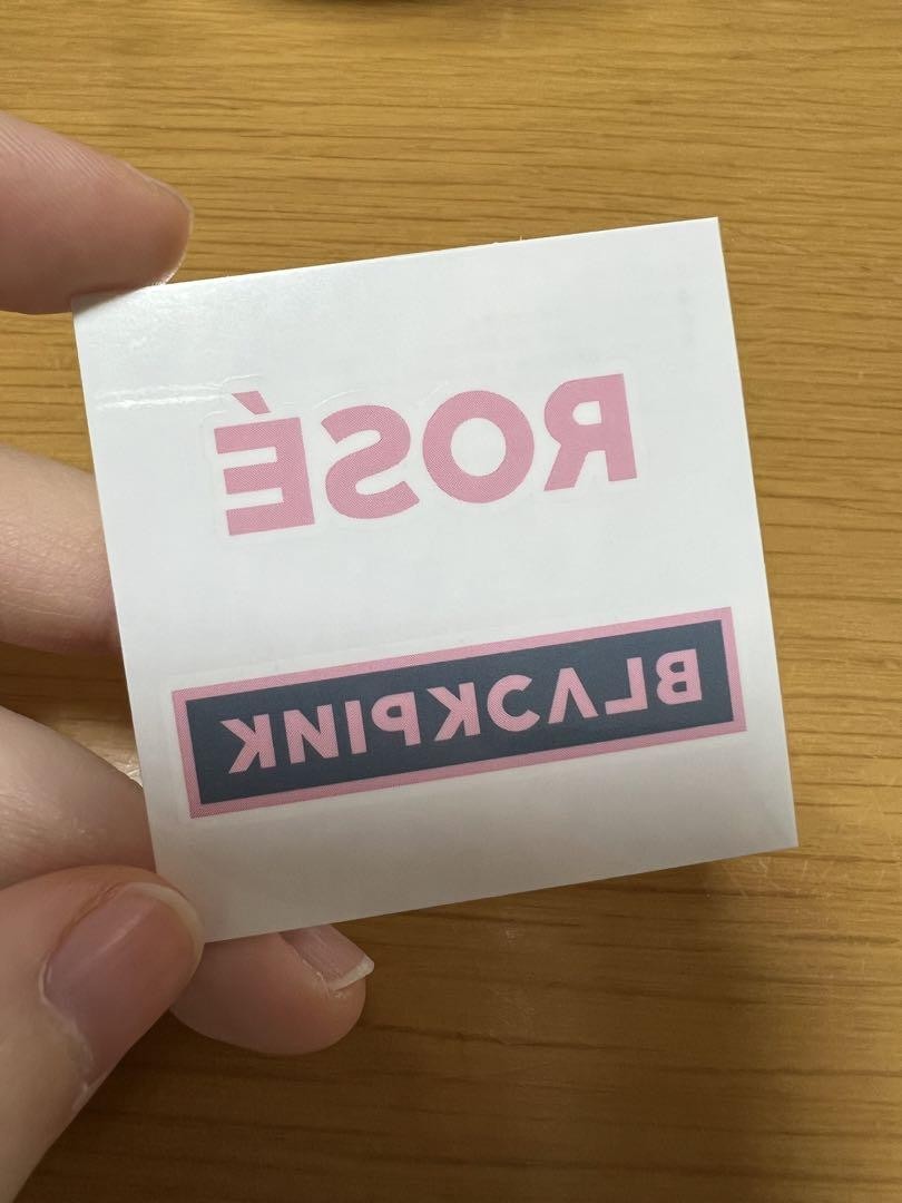 Pegatinas de tatuaje temporales rosa negro KPOP Fan Art accesorios de Japón