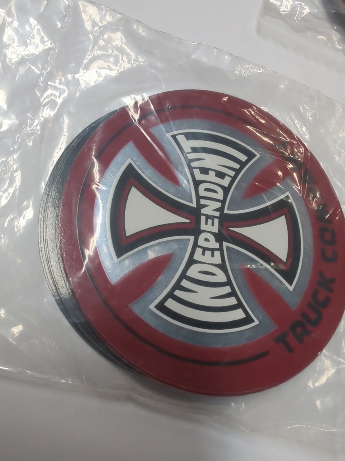 Stickers Foil Cross Black & Red  25 Pack