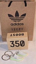 Unisex Sneaker Keychain Set with Box and Bag Light Green One Size