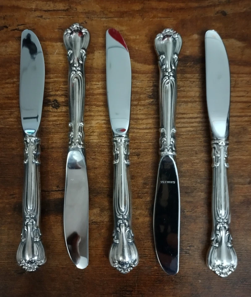 Chantilly Gorham Modern HH Butter Knives Spreaders Set Of 5 - Image 4 of 4