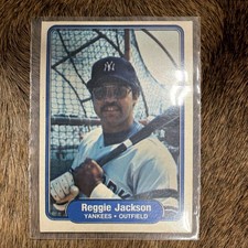 Fleer 1982 Reggie Jackson #39 New York Yankees MLB Baseball Card