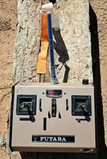 Vintage FUTABA RC Transmitter 72.400 MHz FP-T3FN Japan