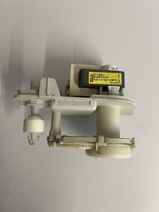 Miele T8812C Wasserpumpentrockner Ablaufpumpe.