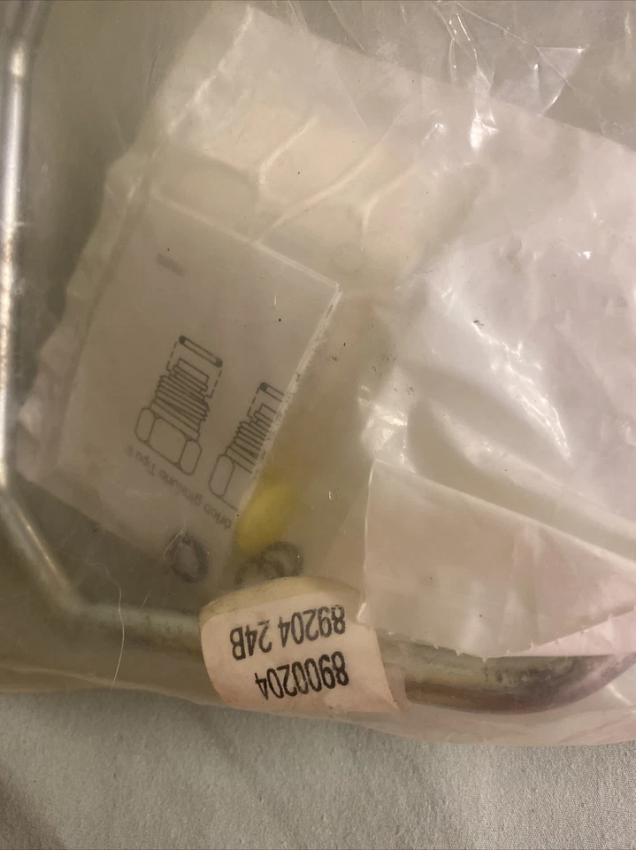 Omega 71010 Power Steering Pressure Line Hose Assembly 370230 fits Ford Mercury Foto 2 de 4