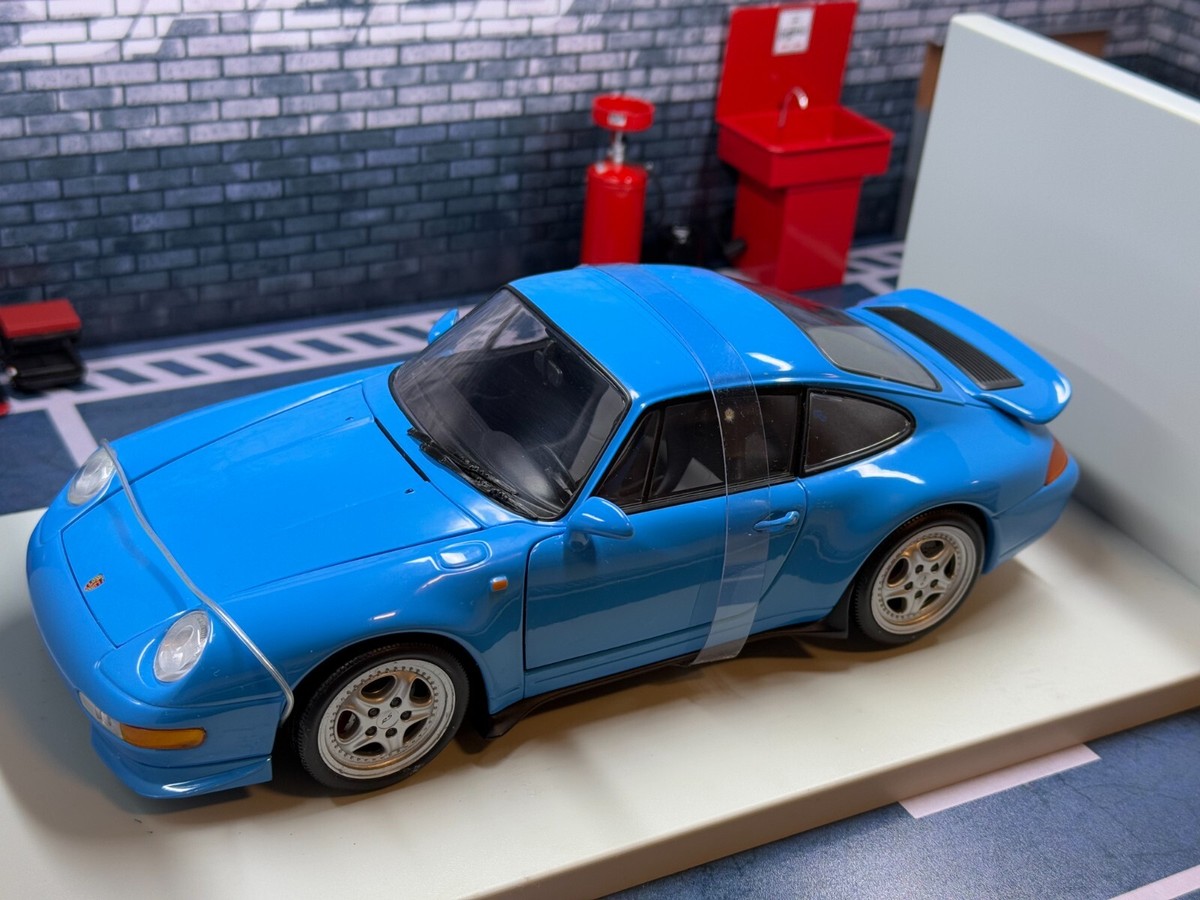 ミニカー 1/18 UT-Models 911 Porsche Turbo 993 MINICHAMPS 1