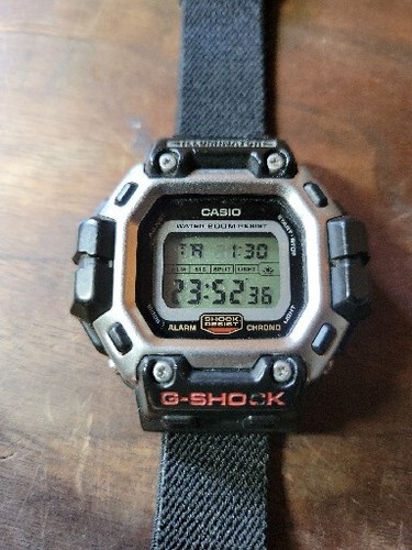 Vintage G-Shock Gundam Stargate DW-8300 First Gen. Rare Collectible Needs Band – IBVET Vintage G-Shock Gundam Stargate Dw-8300 First Gen. Rare Collectible Needs Band – Ibvet