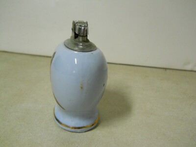 Vintage ATC Super Deluxe Automatic Ceramic Table Lighter Vintage ATC Super Deluxe Automatic Ceramic Table Lighter