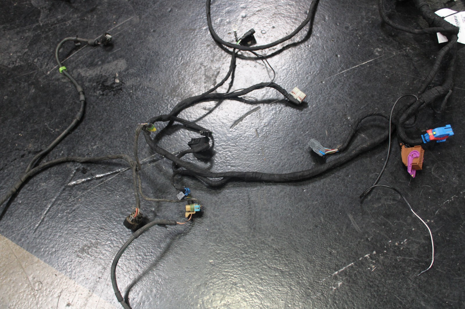 Ferrari 599 GTB, Engine Compartment Cable, Dmg, Used, P/N 223292