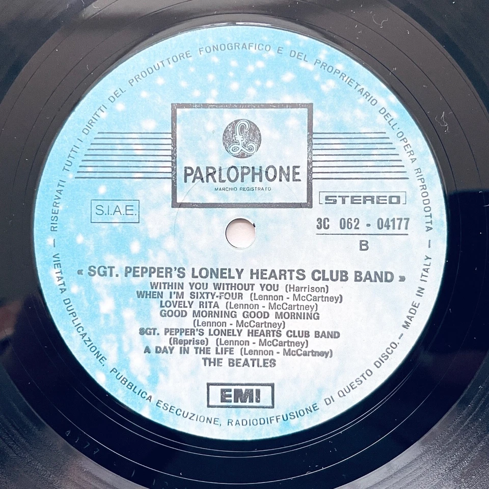 The Beatles Sgt. Pepper's Lonely Hearts Club Band · Lp · 1975, photo 4 of 5