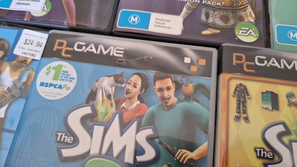 The Sims 2 PC The Ultimate Collection 13 Games Expansions Stuff Packs Some New - Image 4 of 4