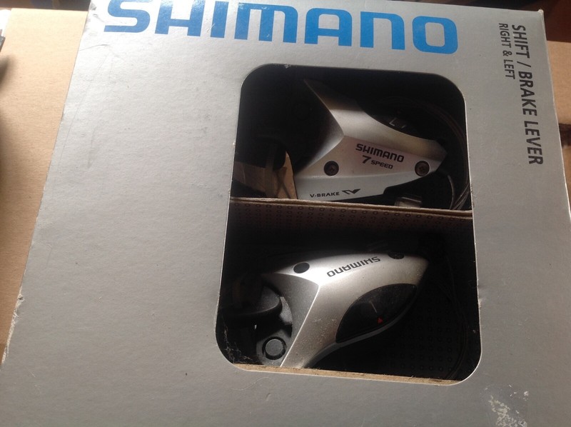 Shimano shift/brake lever set