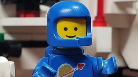 Lego Classic Space 6780 XT Starship Light/ Sound Complete+ 3 Xtra Minifigs Works