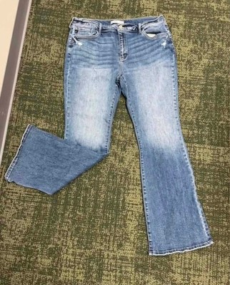 kancan jeans maurices size 33 denim 91% cotton FLARED
