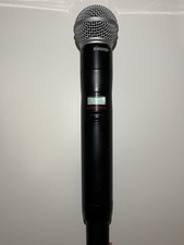 Shure QLXD2 SM58 Wireless Handheld/Stand-Held...
