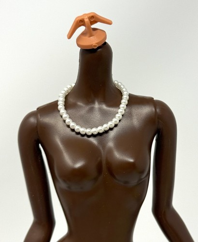 Barbie Loves Elvis Fashion Doll Outfit Jewelry White Faux Pearl String Necklace