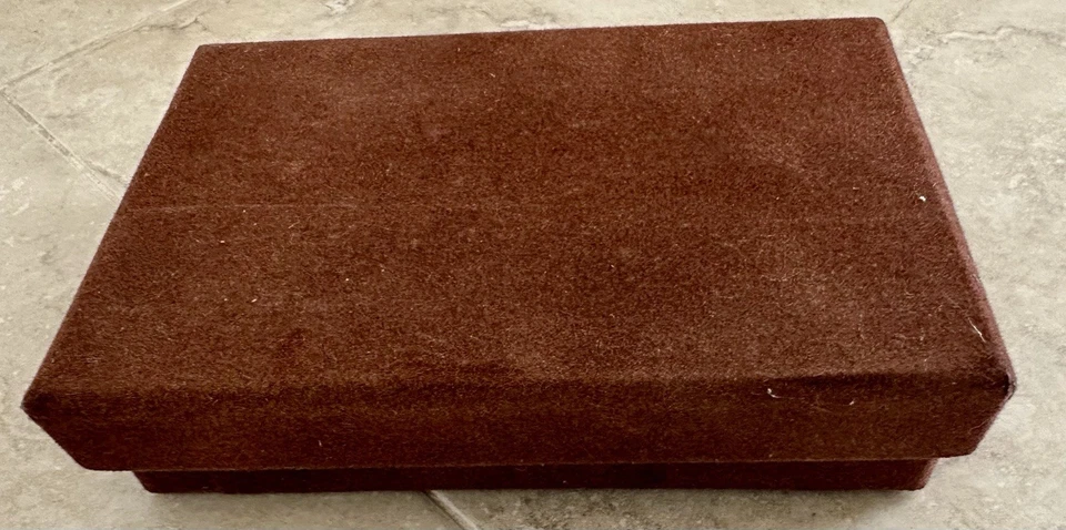 Portatovagliolo Vintage in Metallo Argentato E Bordo Oro - Immagine 2 di 4