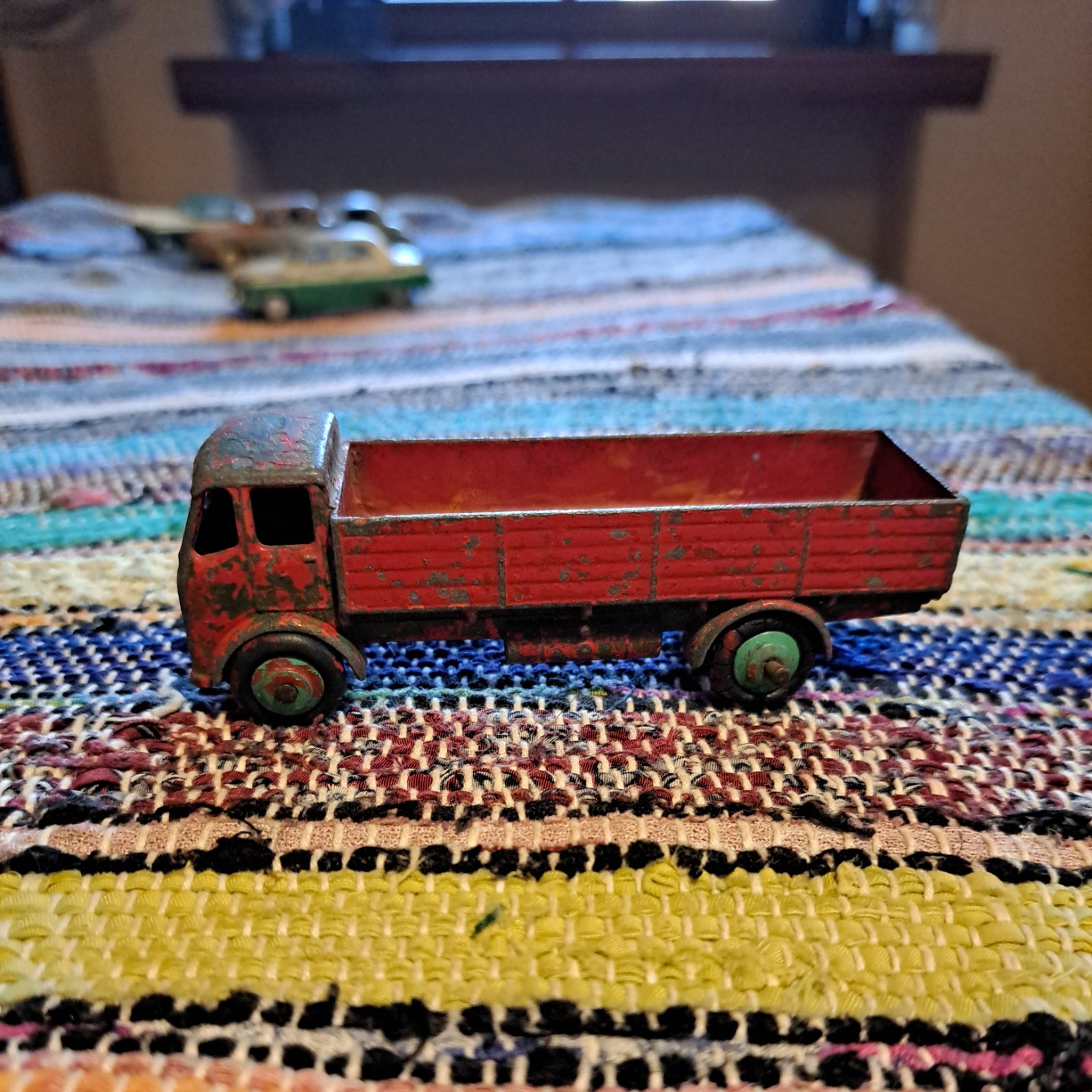 Dinky 25r, Leyland Forward Control Lorry - Free Price Guide & Review