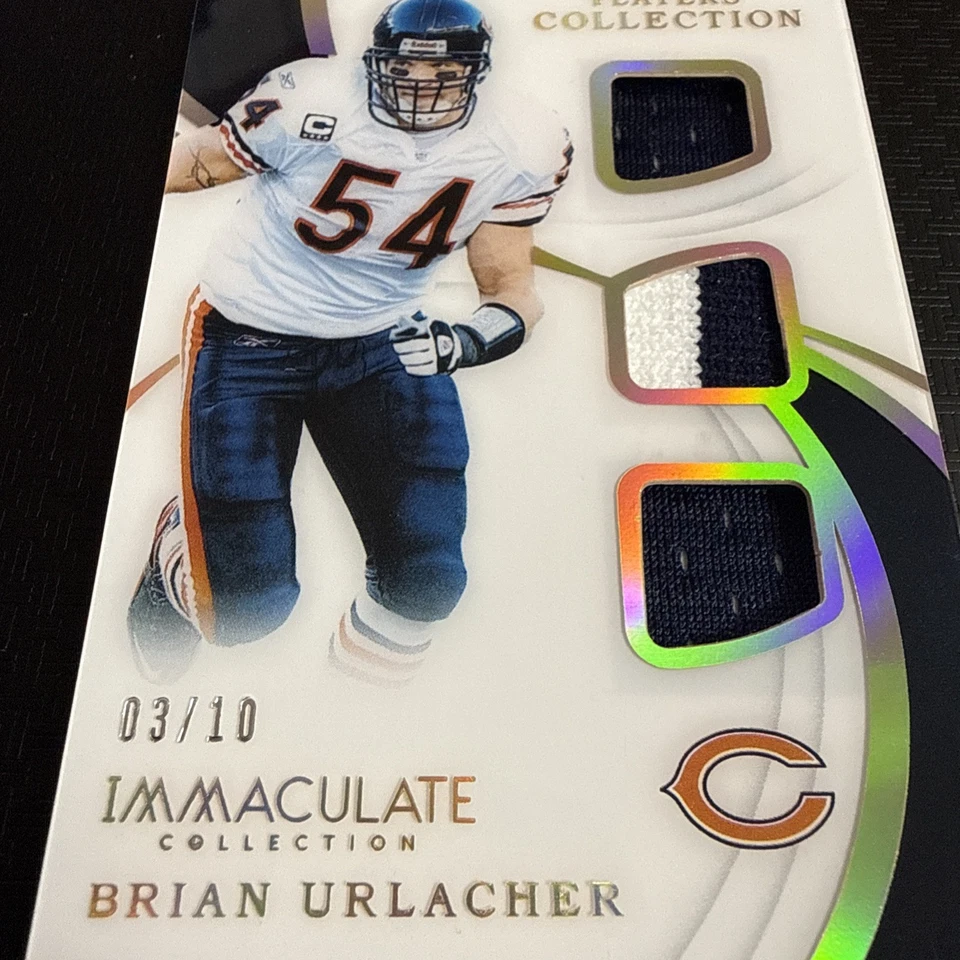 BRIAN URLACHER 2019 PANINI IMMACULATE PLAYERS COLLECTION GAME WORN BEARS /10 - Image 3 of 3